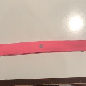 Thin Lululemon headband